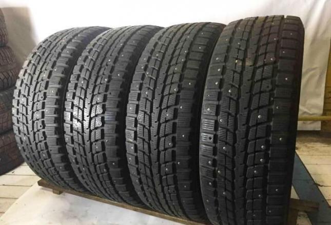 Dunlop SP Winter Ice 01 205/60 R16 H