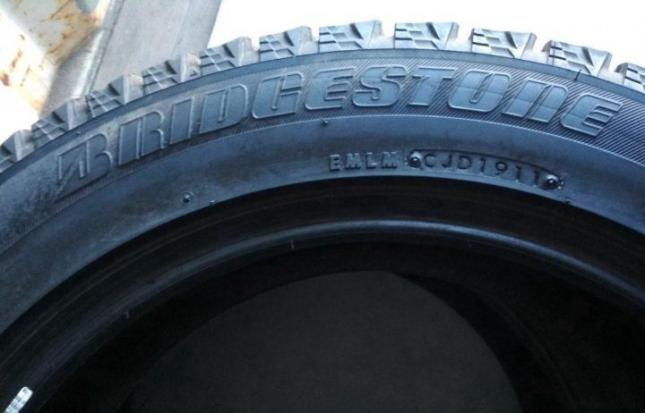 Bridgestone Blizzak Revo2 205/60 R16