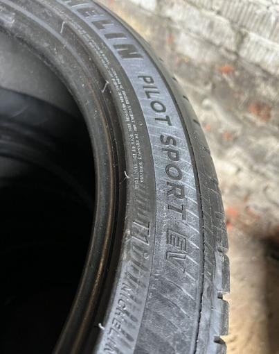 Michelin Pilot Sport EV 255/40 R20