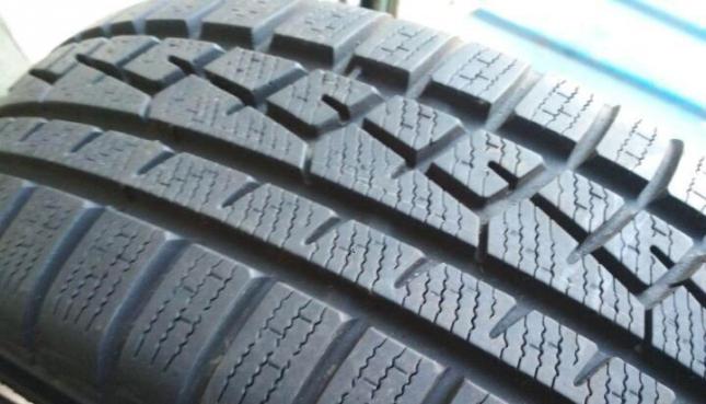 Yokohama W.Drive V902 225/65 R17