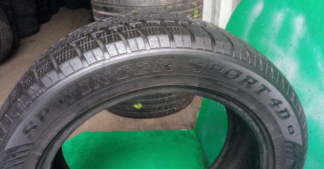 Dunlop SP Winter Sport 4D 235/55 R19