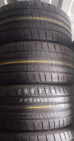 Bridgestone Potenza S005 235/35 R19