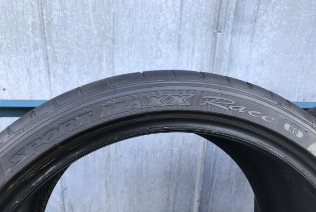 Dunlop Sport Maxx Race 255/35 R19