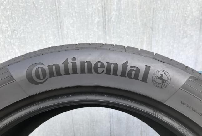 Continental ContiSportContact 5 245/40 R20