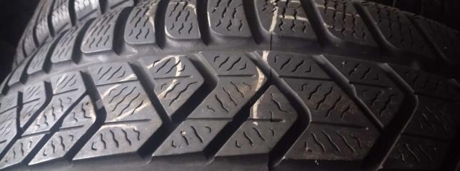 Pirelli Winter Sottozero 3 205/50 R17