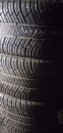 Michelin Pilot Alpin 4 255/45 R19 V