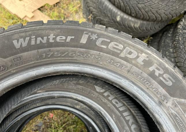 Hankook Winter I&#39;Cept RS W442 175/65 R15