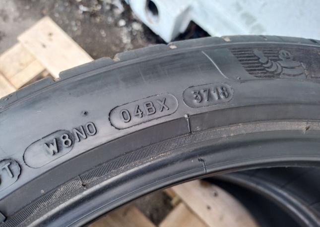 Michelin Pilot Sport 4 215/45 R17