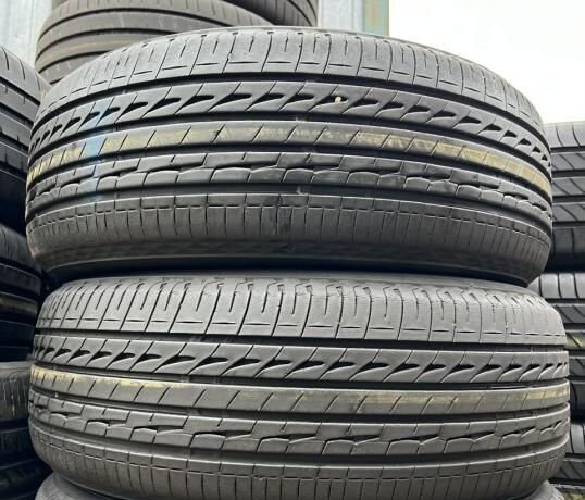 Bridgestone Regno GR-XII 215/60 R16