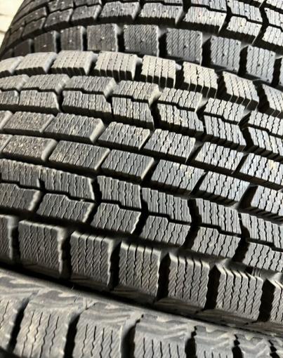 Goodyear UltraGrip Ice Navi Zea 205/60 R16
