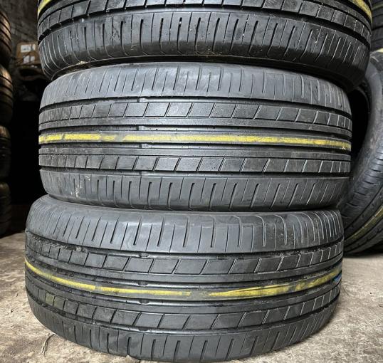 Yokohama BluEarth Ecos ES31 215/45 R17