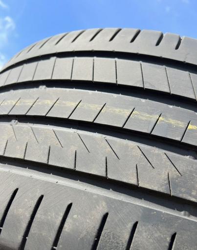 Bridgestone Alenza 001 295/35 R21