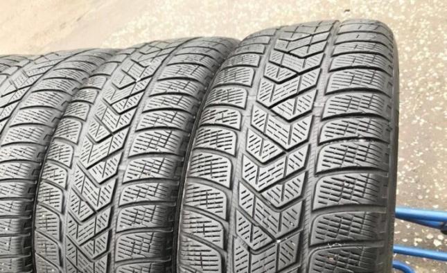 Pirelli Winter Sottozero 3 235/55 R17 V