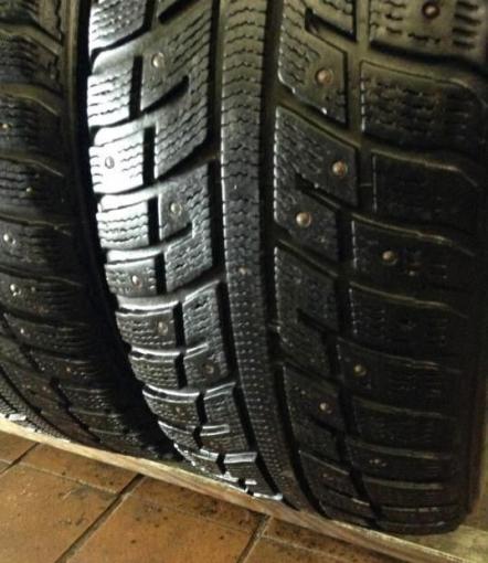 Kumho I&#39;Zen KW22 215/60 R16