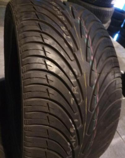 Roadstone N3000 265/30 R19