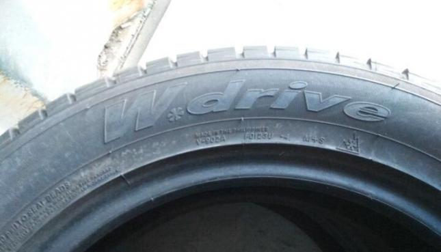 Yokohama W.Drive V902 225/65 R17