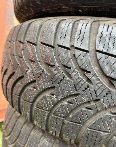 Michelin Alpin 4 185/65 R15