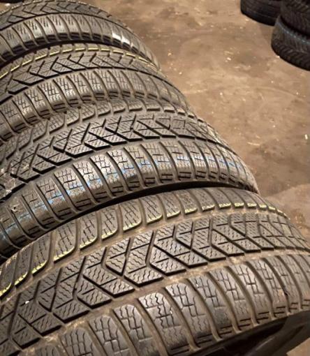 Pirelli Winter Sottozero 3 245/45 R18 V