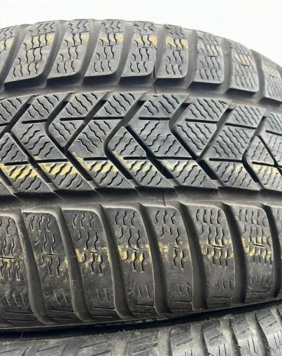Pirelli Winter Sottozero 3 235/35 R20