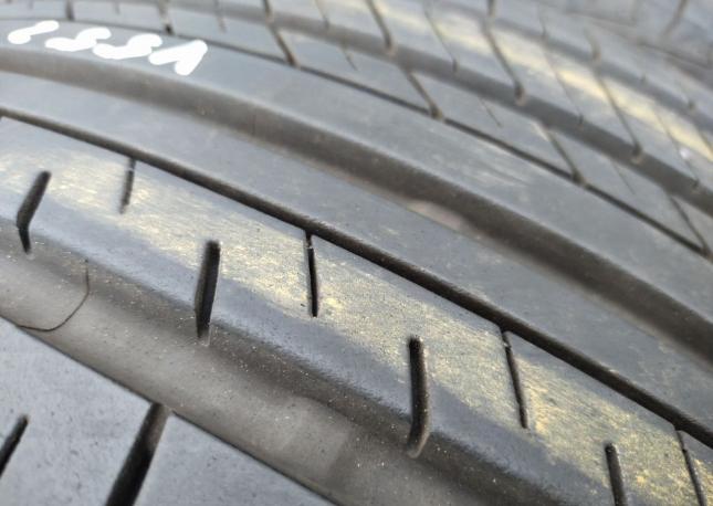 Yokohama Advan dB V552 235/45 R18