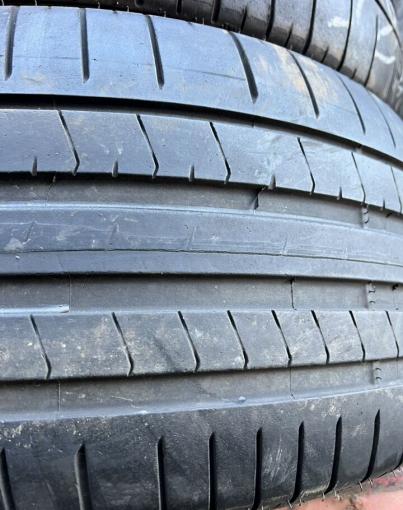 Pirelli P Zero PZ4 285/40 R22