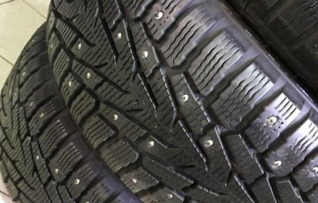 Nokian Tyres Hakkapeliitta 7 235/55 R17