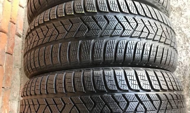 Pirelli Winter Sottozero 3 245/45 R18