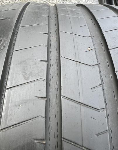 Pirelli P Zero PZ4 315/30 R21