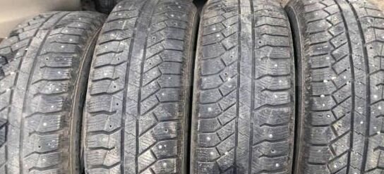Continental ContiWinterViking 2 235/45 R17