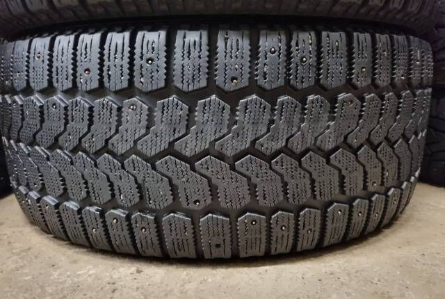 Yokohama Ice Guard F700Z 225/55 R18