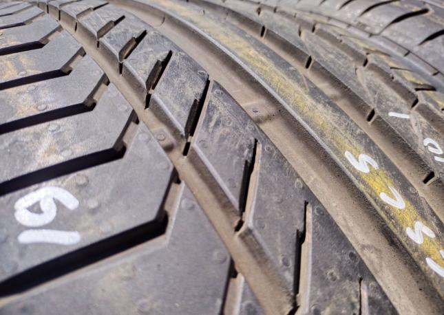 Continental ContiSportContact 5 255/40 R19