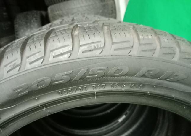 Pirelli Winter Sottozero 3 205/50 R17 V