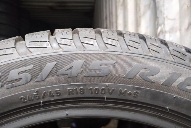 Pirelli Winter Sottozero 3 245/45 R18 101V
