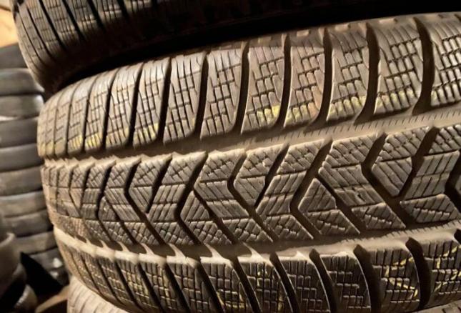 Pirelli Scorpion Winter 225/65 R17