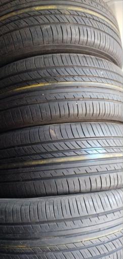 Yokohama Advan dB V552 225/50 R17