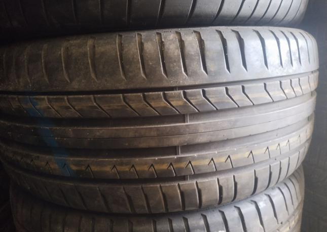 Pirelli Dragon Sport 245/45 R19