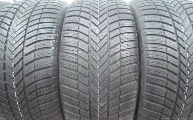 Bridgestone Blizzak LM-005 265/40 R21