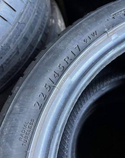 Dunlop SP Sport Maxx RT 225/45 R17