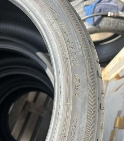 Bridgestone Potenza S001 275/35 R20