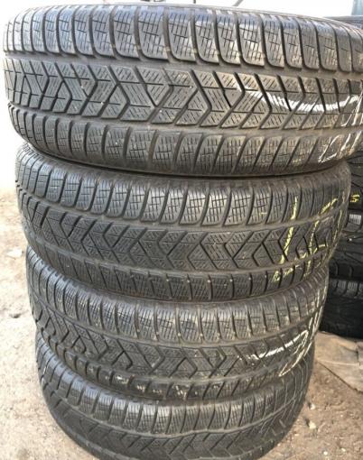 Pirelli Scorpion Winter 215/65 R17 V