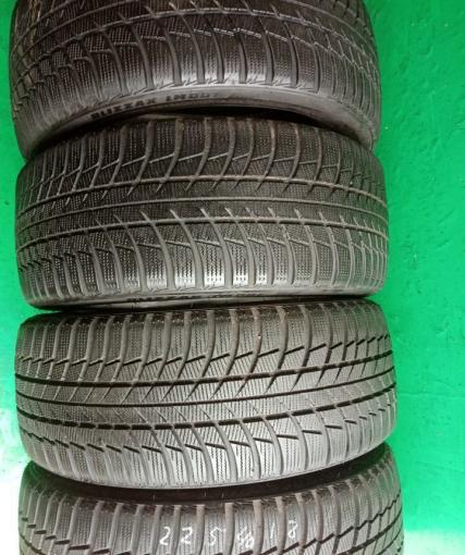 Bridgestone Blizzak LM-001 225/40 R18