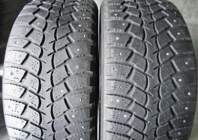 Kumho I&#39;Zen KW22 215/55 R16