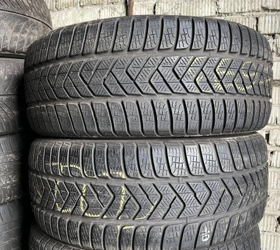 Pirelli Winter Sottozero 3 245/45 R19 V