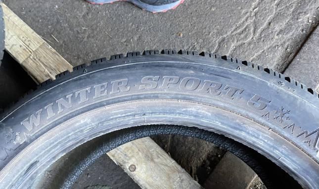 Dunlop SP Winter Sport 235/55 R19