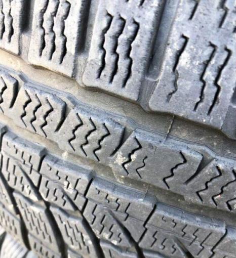 Nokian Tyres WR A4 225/55 R17