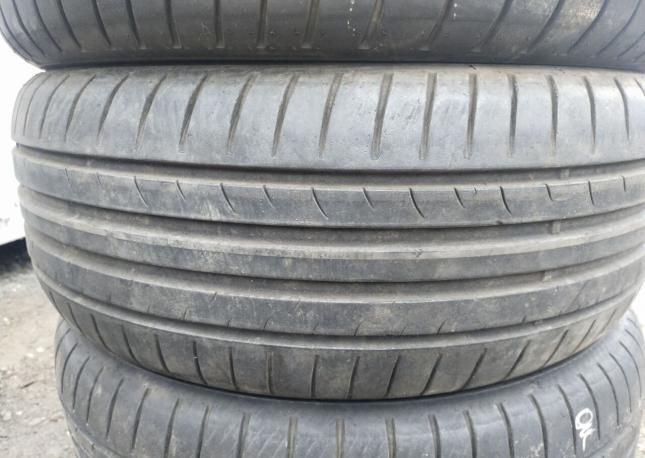 Dunlop Sport BluResponse 205/55 R16