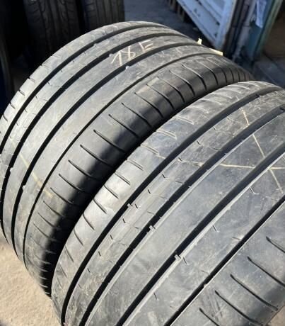 Pirelli P Zero PZ4 275/30 R20