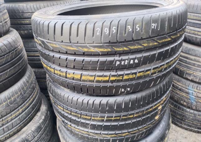 Pirelli P Zero 295/35 R21