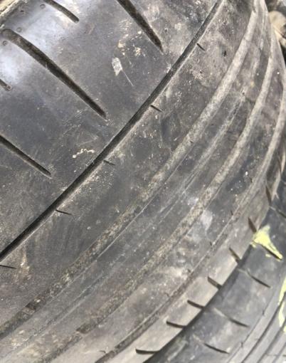 Pirelli P Zero PZ4 285/40 R20