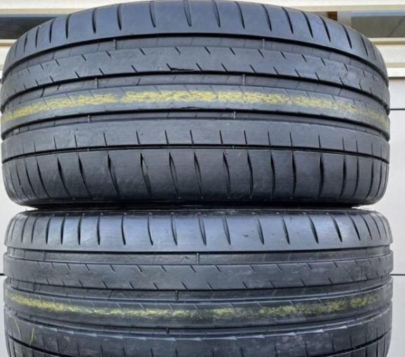 Michelin Pilot Sport 4 S 235/35 R20